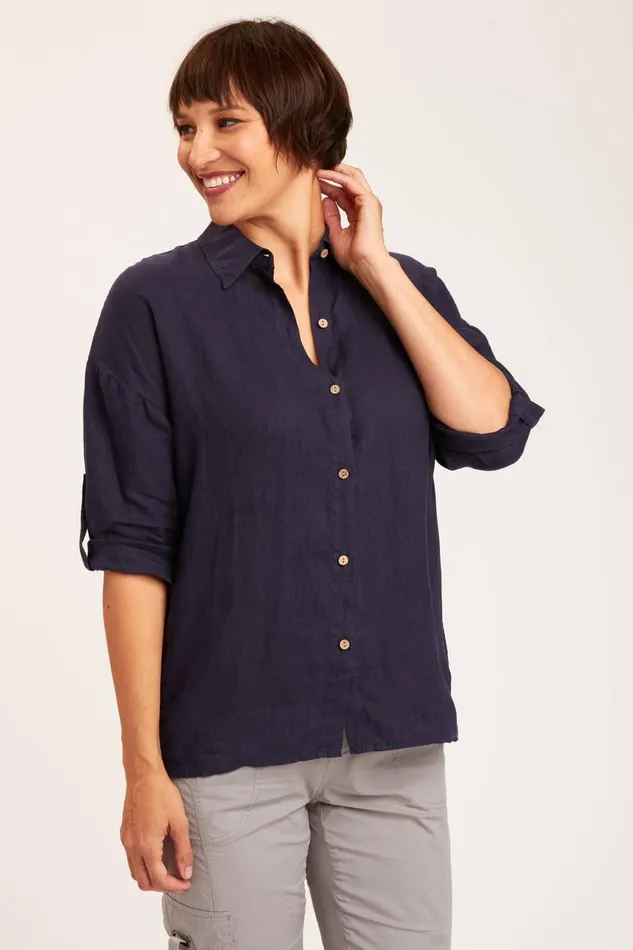 Clothing ShirtsBlouses XCVI Carrie ButtonUp Navy