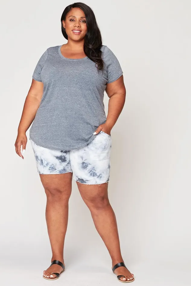 Clothing Shorts XCVI Hotch Burnout Short Freefall Wash