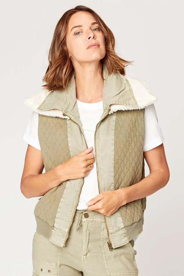 Clothing Vests XCVI Pinnacles Reversible Vest Grapevine