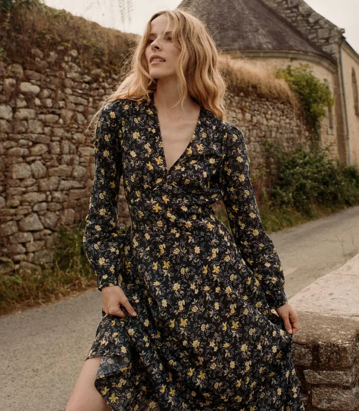 Dresses Women DEN Charleston Dress Noir Winding Blossoms Dresses Women DEN Charleston Dress Noir Winding Blossoms