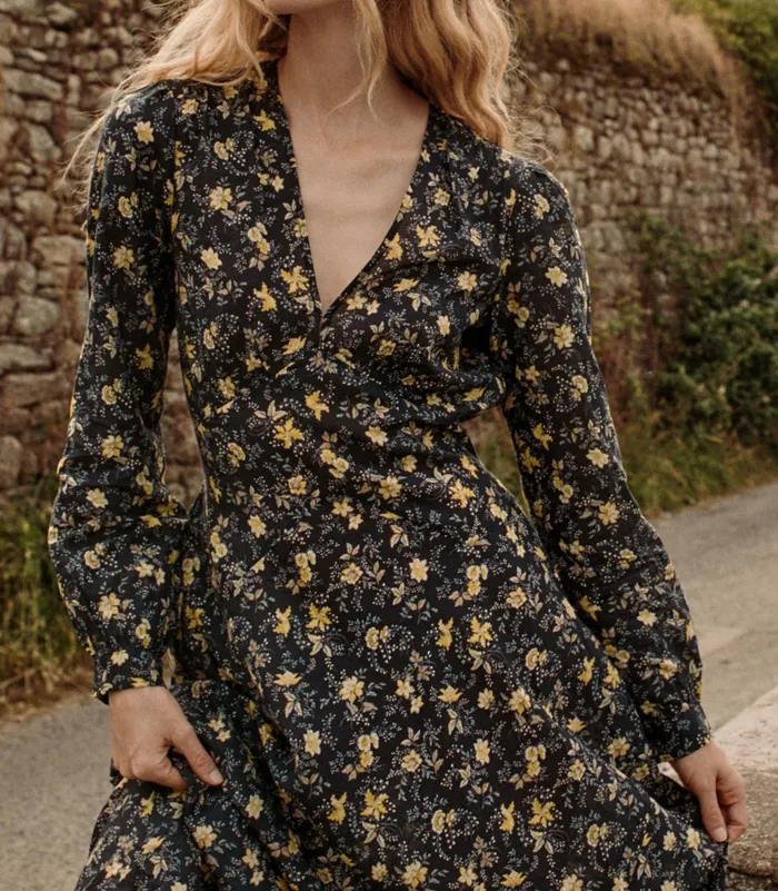 Dresses Women DEN Charleston Dress Noir Winding Blossoms Dresses Women DEN Charleston Dress Noir Winding Blossoms