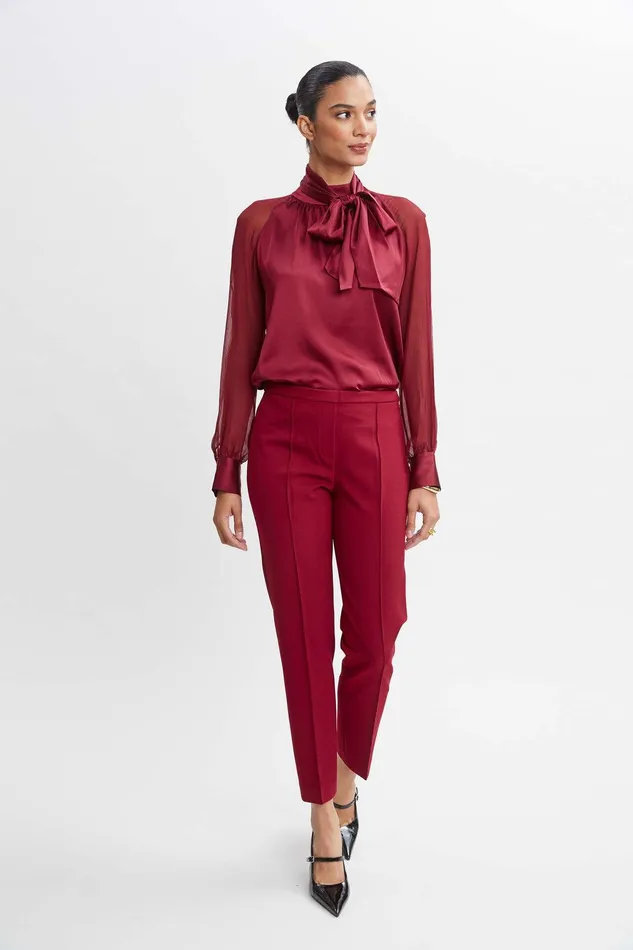 Elie Tahari Pintuck Slim Pant Sangria Women Bottoms