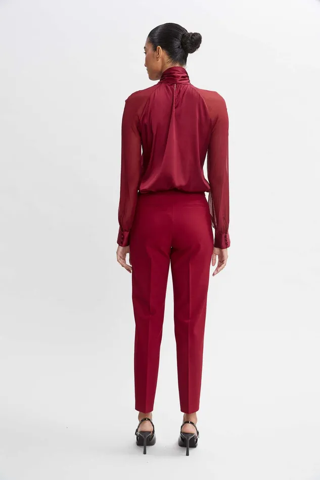 Elie Tahari Pintuck Slim Pant Sangria Women Bottoms
