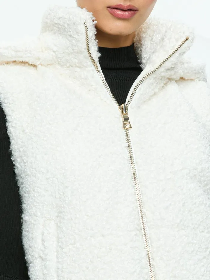 Jackets Coats Women Alice Olivia ROBENA TEDDY PUFFER VEST WITH DETACHABLE HOOD Off White