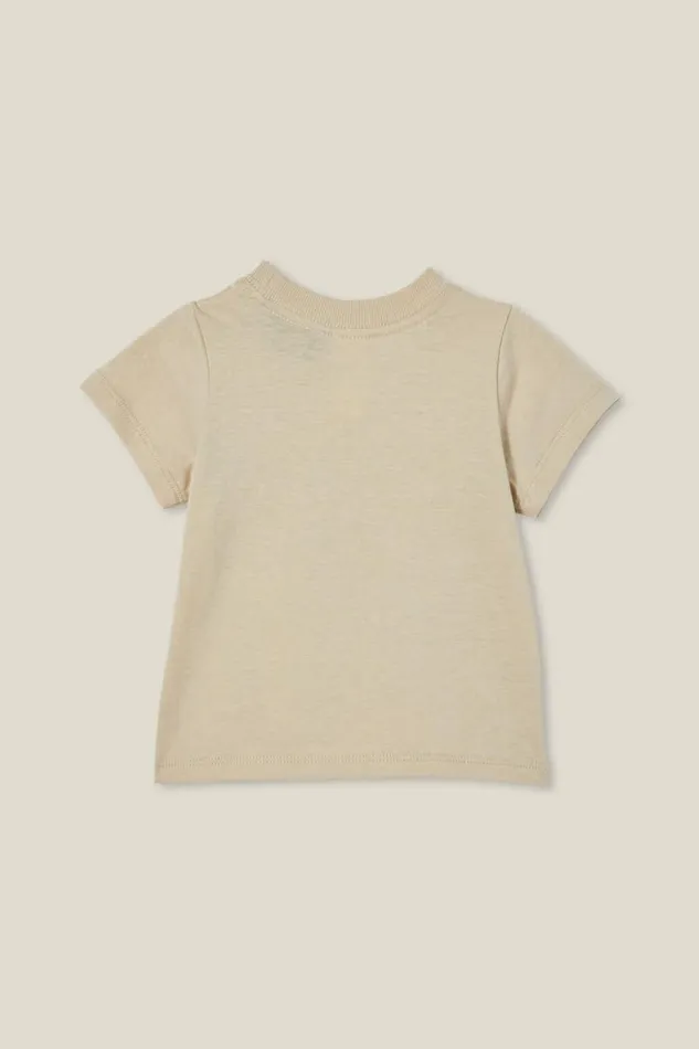 Jamie Short Sleeve TeeLicense Lcn Wb Rainy Dayfriends Baby Cotton On Tops Jackets and Sweaters Jamie Short Sleeve TeeLicense Lcn Wb Rainy Dayfriends Baby Cotton On Tops Jackets and Sweaters