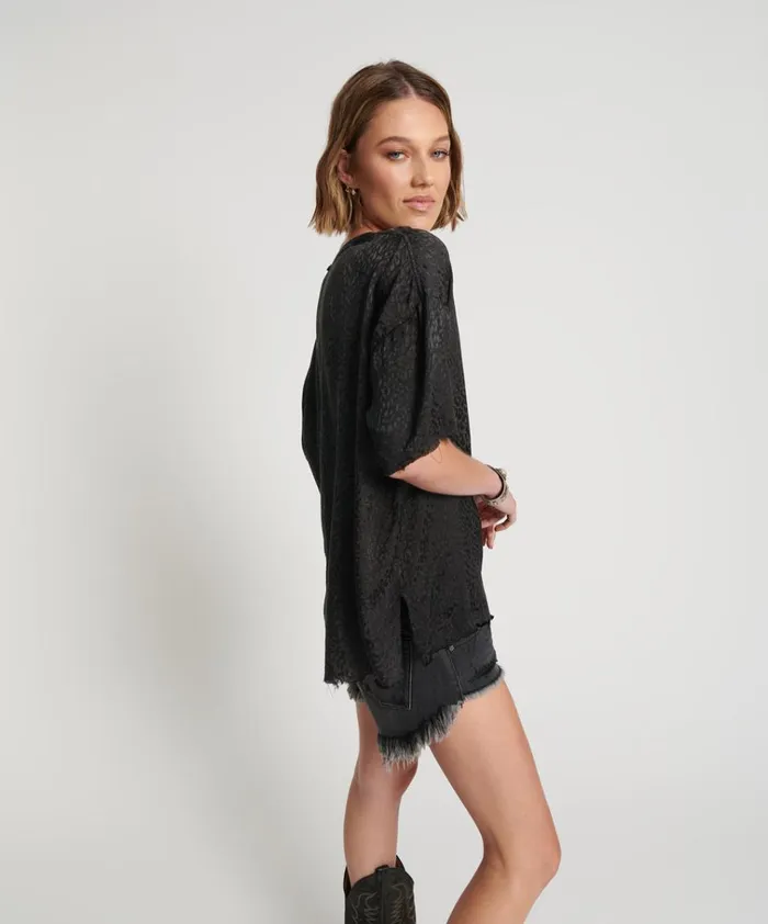 LEOPARD JACQUARD SATIN TEE Women One Teaspoon Tops LEOPARD JACQUARD SATIN TEE Women One Teaspoon Tops