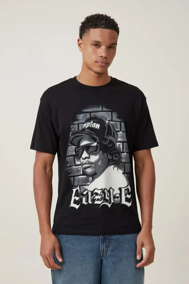Loose Fit Music TShirt Lcn Mt Blackeazy E 8211 Airbrush Men Cotton On Tees and Tanks Loose Fit Music TShirt Lcn Mt Blackeazy E 8211 Airbrush Men Cotton On Tees and Tanks
