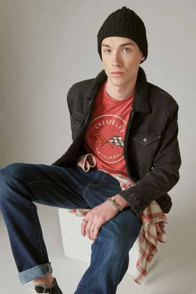 Lucky Brand Corvette Logo Tee Pompeian Red Men Graphic Tees