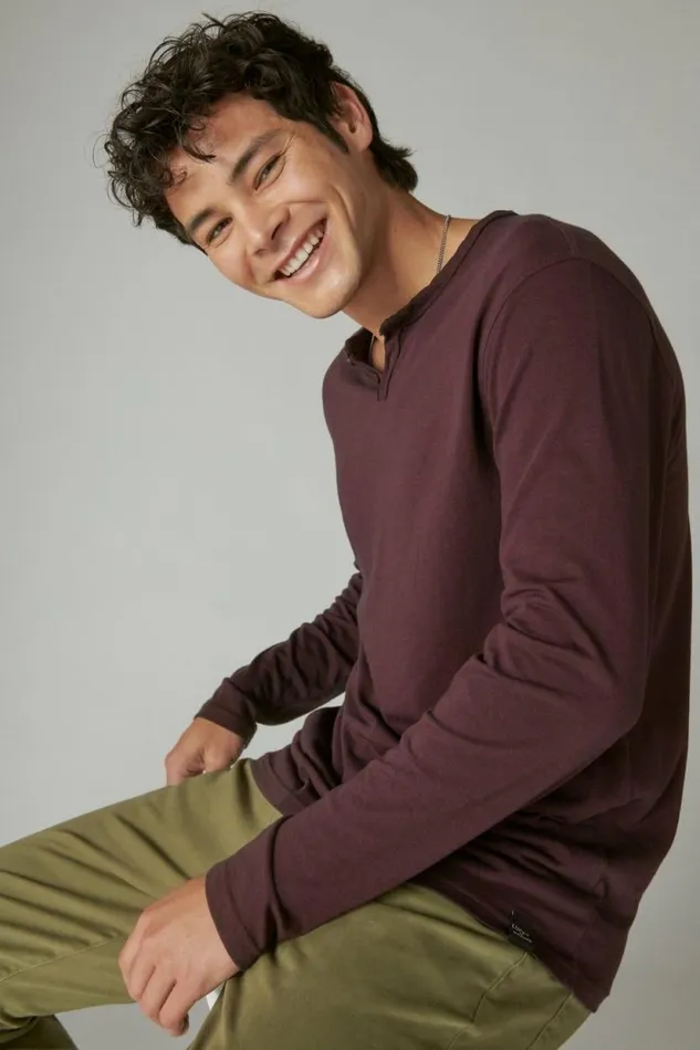 Lucky Brand Venice Burnout Long Sleeve Notch Neck Wine Tasting Men Shirts and Tops