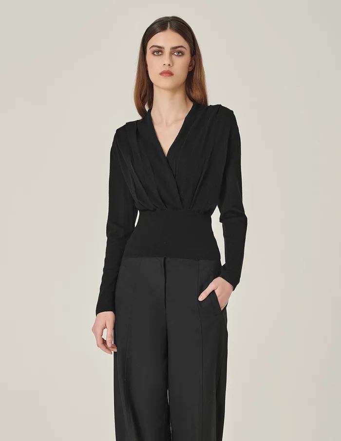 MARYLING Knitwear Black VNeck Hem Waisted Thin Knitted Pullover Black 8211 Women MARYLING Knitwear Black VNeck Hem Waisted Thin Knitted Pullover Black 8211 Women