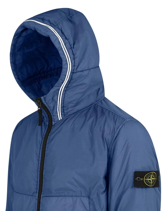 Mens 40423 Garment Dyed Crinkle Reps Ny With PrimaloftTc Hooded Blouson In Periwinkle Stone Island Coats 038 Jackets