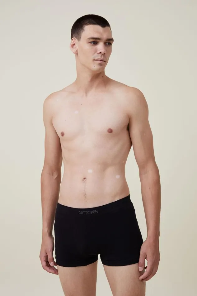 Mens Seamless Trunks Blackblack Men Cotton On Socks and Underwear