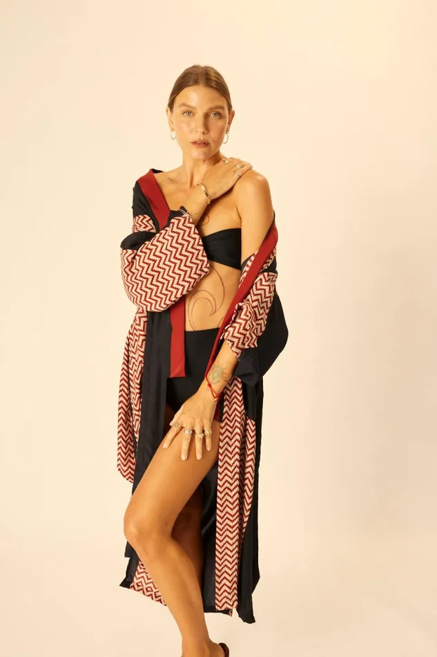 Natalie Martin DIANE LONG ROBE Block Zigzag Noire Shop Coverups