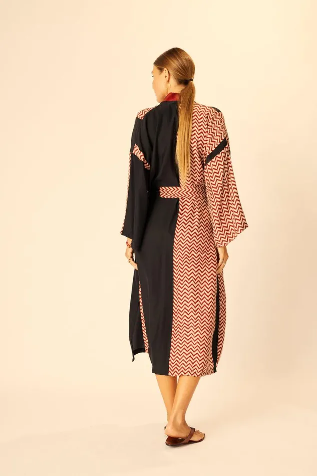 Natalie Martin DIANE LONG ROBE Block Zigzag Noire Shop Coverups