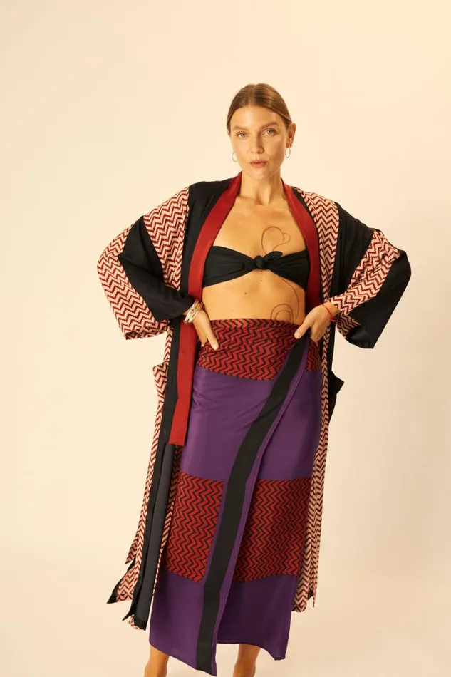 Natalie Martin DIANE LONG ROBE Block Zigzag Noire Shop Coverups