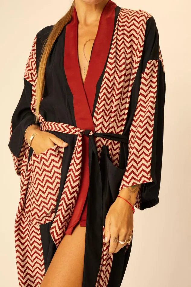 Natalie Martin DIANE LONG ROBE Block Zigzag Noire Shop Coverups