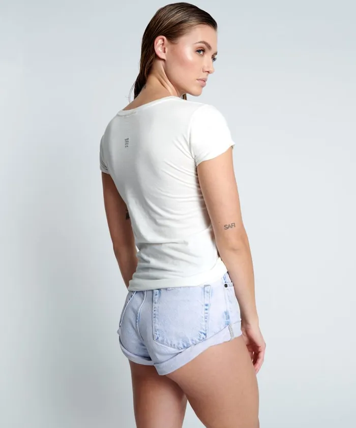 NATURAL WHITE BOWER BIRD ORGANIC FITTED TEE Women One Teaspoon Tops NATURAL WHITE BOWER BIRD ORGANIC FITTED TEE Women One Teaspoon Tops