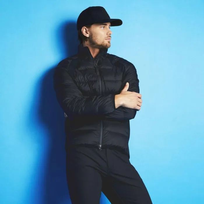 Outerwear Men GFORE THE LINKS LIGHTWEIGHT DOWN PUFFER JACKET Onyx Outerwear Men GFORE THE LINKS LIGHTWEIGHT DOWN PUFFER JACKET Onyx
