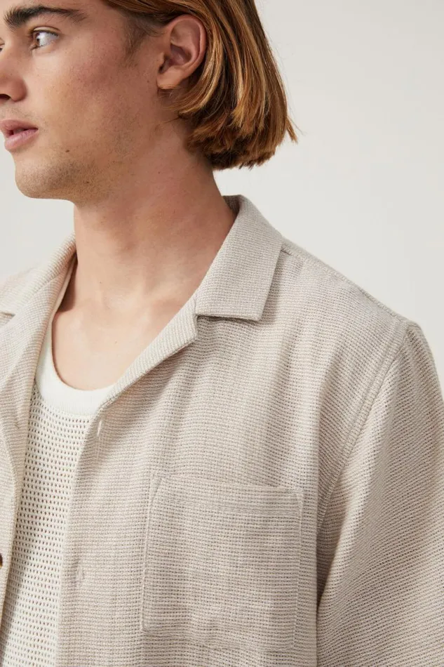 Palma Short Sleeve Shirt Ecru Men Cotton On Shirts and Polos Palma Short Sleeve Shirt Ecru Men Cotton On Shirts and Polos