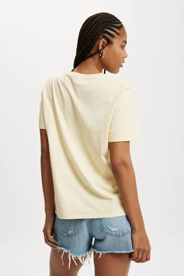 Regular Fit Graphic Tee Saint Tropezbuttermilk Women Cotton On Tops Regular Fit Graphic Tee Saint Tropezbuttermilk Women Cotton On Tops