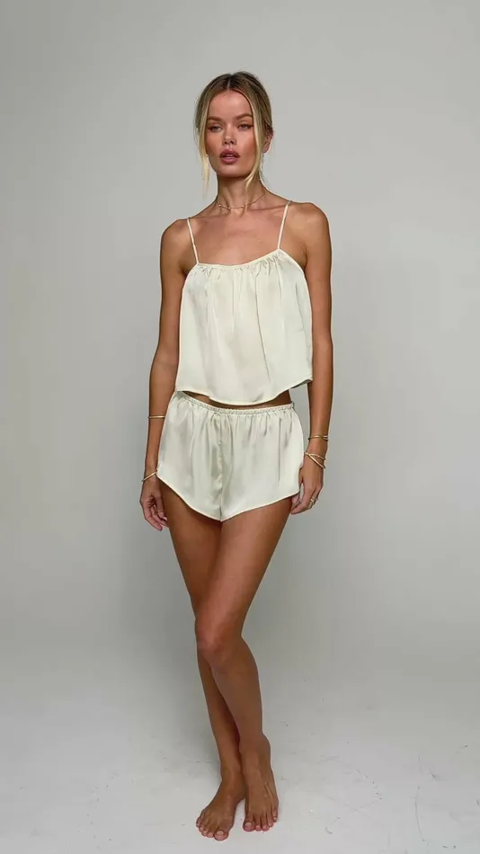 RESA Blair Top In Vanilla Women Tops