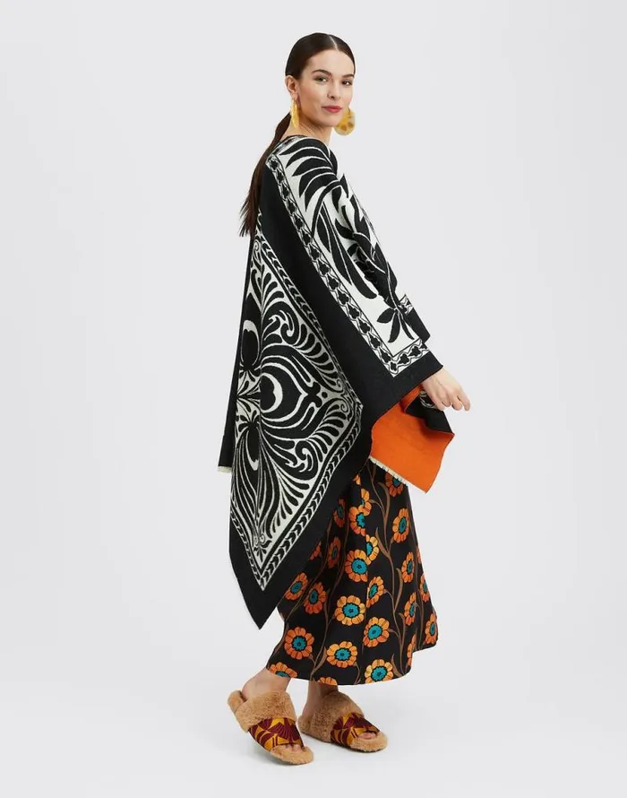 Reversible Poncho Mix Tiles Black Women La Double J Outerwear Reversible Poncho Mix Tiles Black Women La Double J Outerwear