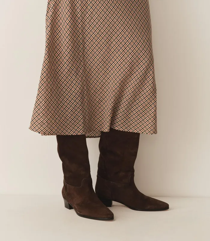 Shoes Women DEN Riviera Boot Dark Chocolate Suede