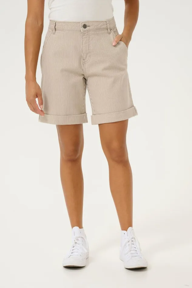 Shorts Women CULTURE CUmilky Shorts Dunewhite Stripe