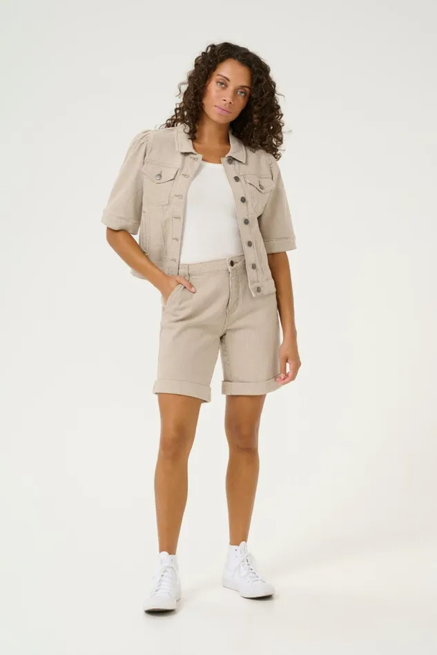 Shorts Women CULTURE CUmilky Shorts Dunewhite Stripe