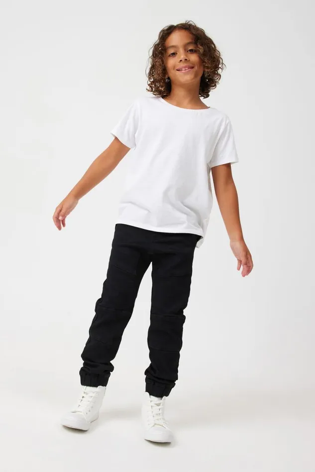 Slouch Jogger Jean Burleigh Black Boys Cotton On Pants and Jeans Slouch Jogger Jean Burleigh Black Boys Cotton On Pants and Jeans