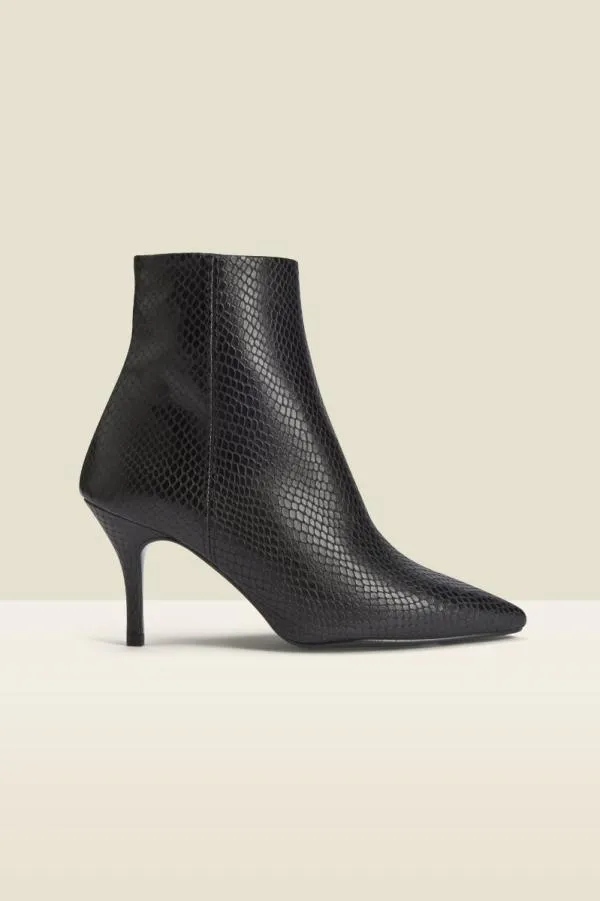 Sosandar Boots Women Amour Black Snake Point Ankle Boot Black