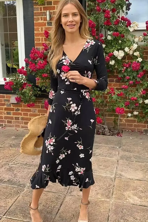 Sosandar Dresses Women Black and White Floral Print Jersey Midi Dress Black White