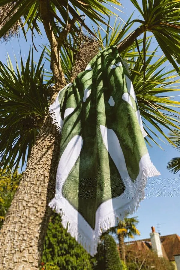 Sosandar Swim and Beachwear Women Green and White Leaf Microfibre Chic Towel Green White