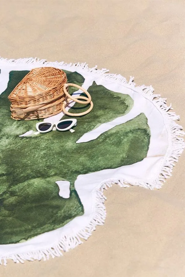 Sosandar Swim and Beachwear Women Green and White Leaf Microfibre Chic Towel Green White