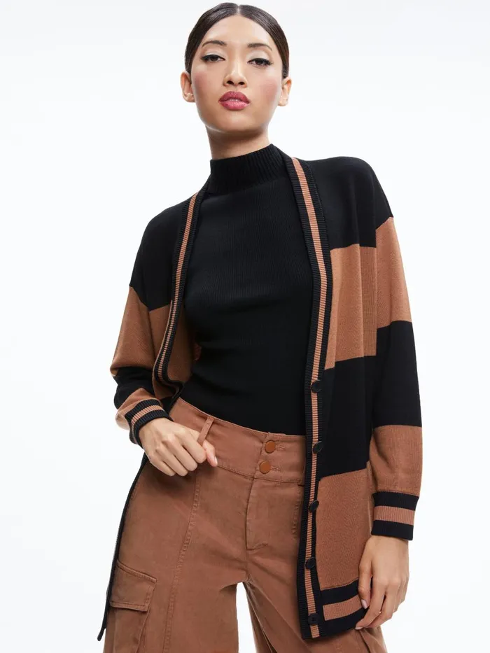 Sweaters Women Alice Olivia BARRY OVERSIZED VNECK CARDIGAN Camelblack Stripe