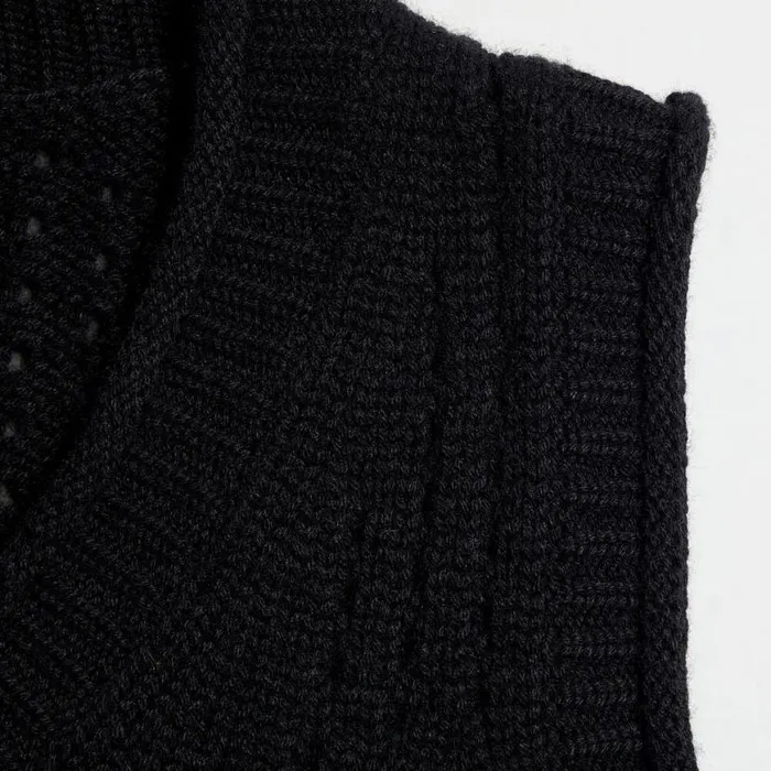 Sweaters Women GFORE POINTELLE STITCH WOOL CASHMERE V NECK VEST Onyx Sweaters Women GFORE POINTELLE STITCH WOOL CASHMERE V NECK VEST Onyx