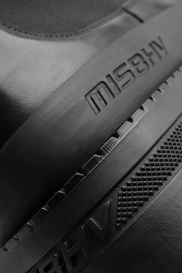 The 2000 Chelsea Boot Black Men MISBHV Boots