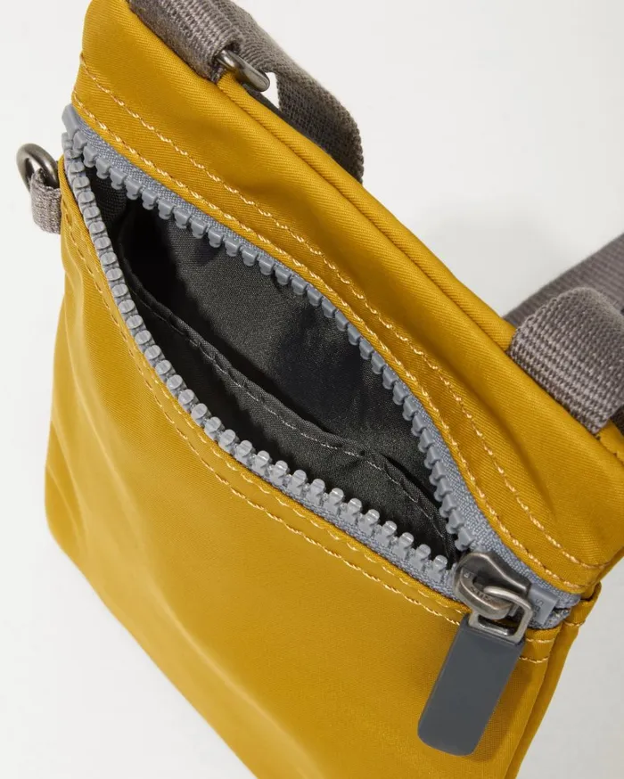 Tommy Bahama Chelsea Corn XSmall Crossbody Corn WomenMenBig and TallBeach and Home Handbags and Clutches Tommy Bahama Chelsea Corn XSmall Crossbody Corn WomenMenBig and TallBeach and Home Handbags and Clutches