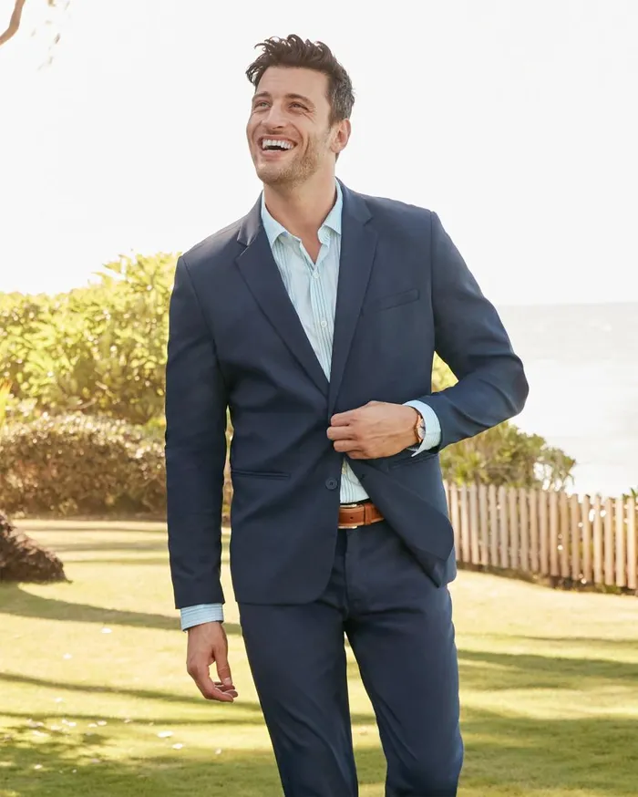 Tommy Bahama Latigo Beach LinenBlend FlatFront Pants Stone Khaki Men Pants and Chinos