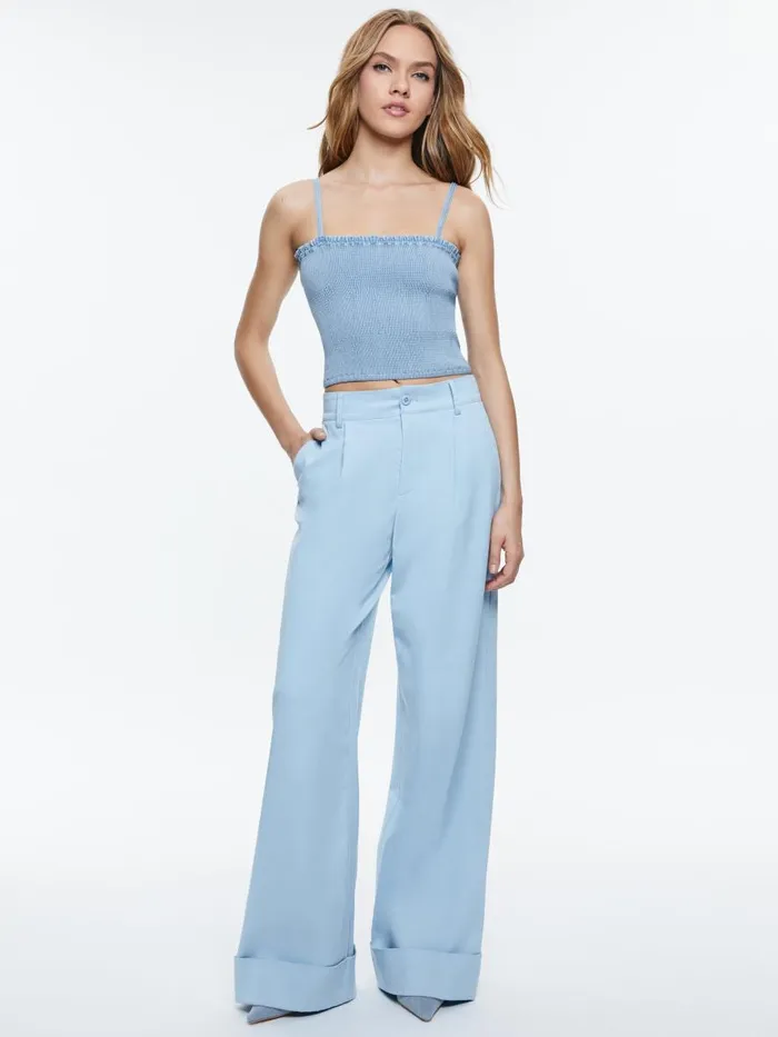 Tops Women Alice Olivia PENELOPE SMOCKED DENIM TOP Leona Light Blue