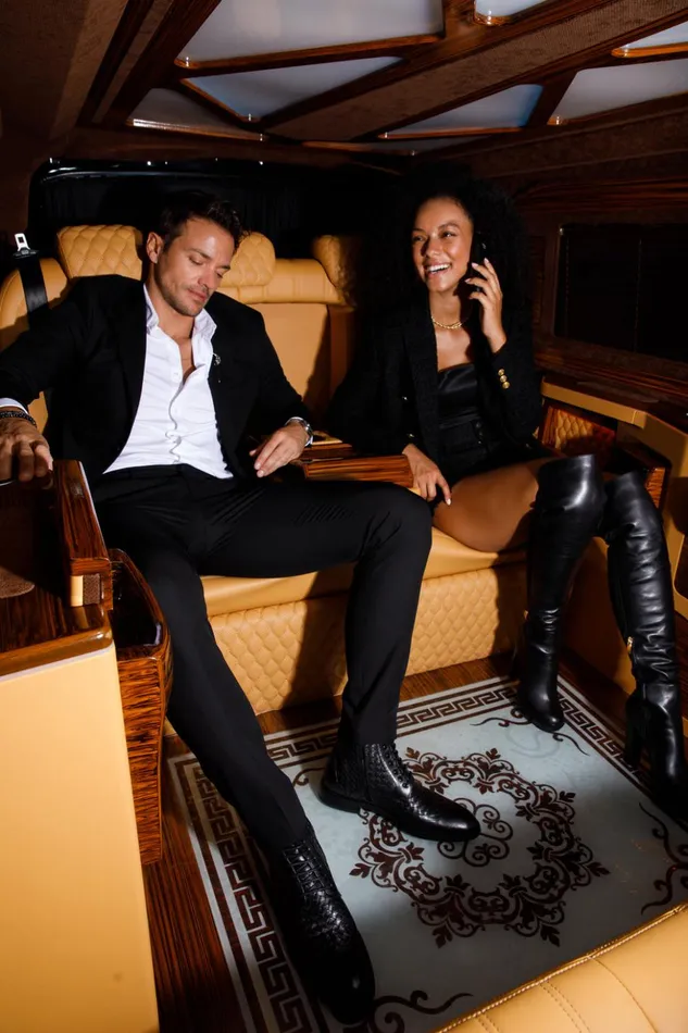 Vinci Leather Boots and Booties The Sao Paulo Black Leather Knee High Platform Heel Boot 8211 Women