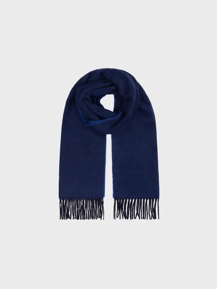 Women Begg X Co Arran Scarf Arran Reversible Oversized Cashmere Scarf Navy Sapphire Women Begg X Co Arran Scarf Arran Reversible Oversized Cashmere Scarf Navy Sapphire