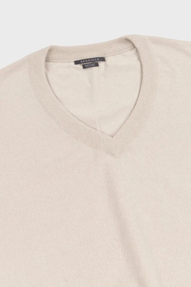 Women Begg X Co Sweaters Jade VNeck Cashmere Sweater Earl Grey