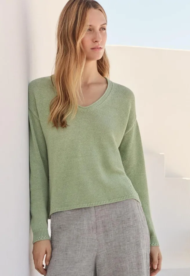 Women Curved Vneck Sweater Pale Leaf Poetry Fashion Sweaters