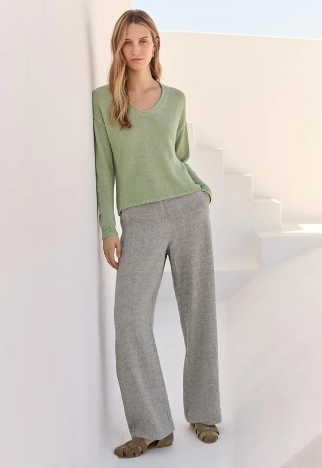 Women Curved Vneck Sweater Pale Leaf Poetry Fashion Sweaters