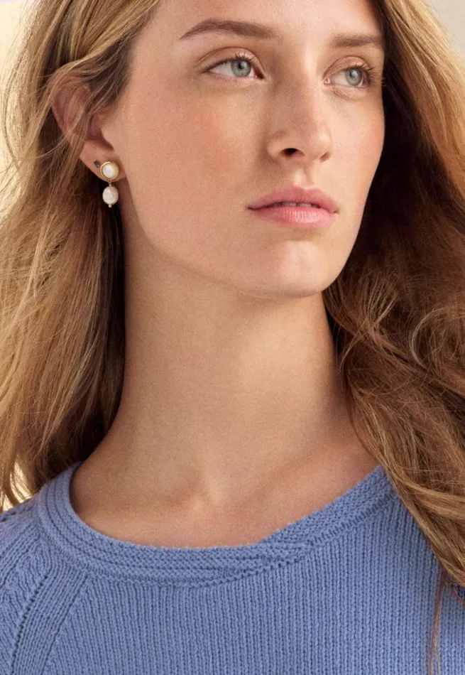 Women Drop Earrings Golden Pearl Poetry Fashion Jewellery