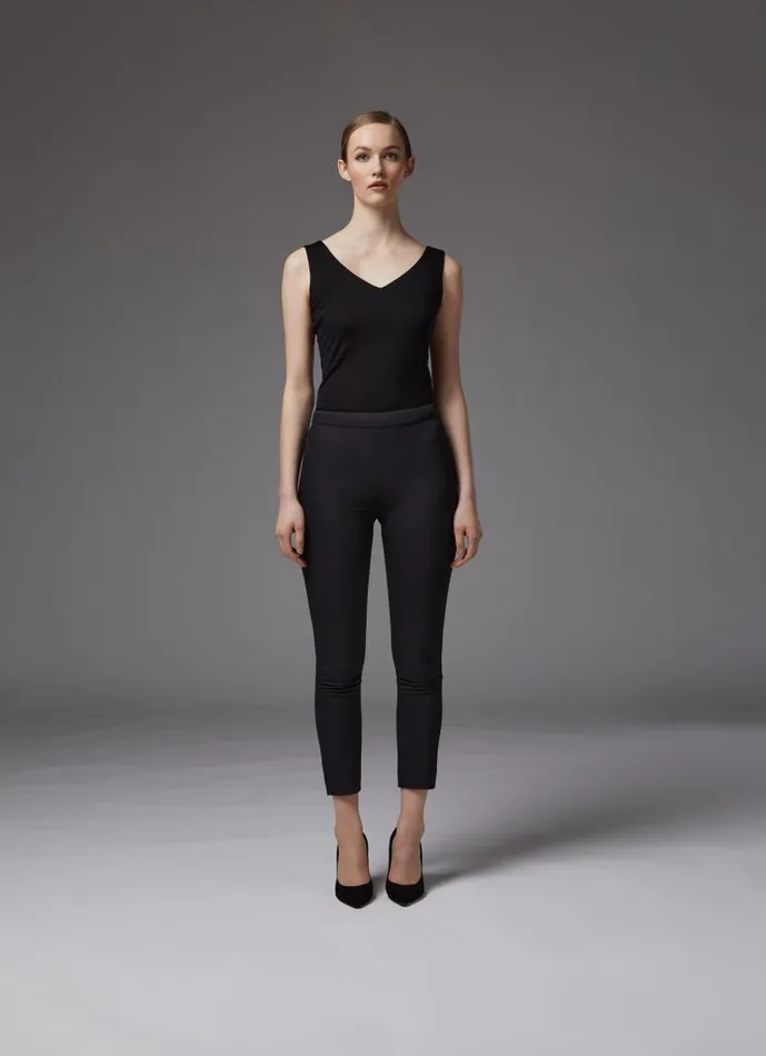 Women Evan Black Crepe SlimCut Trousers Black LKBennett Trousers Women Evan Black Crepe SlimCut Trousers Black LKBennett Trousers