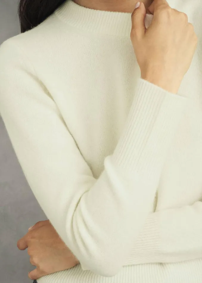 Women Hoghton Brushed Cashmere Jumper Warm Ivory Hobbs Jumpers and Cardigans
