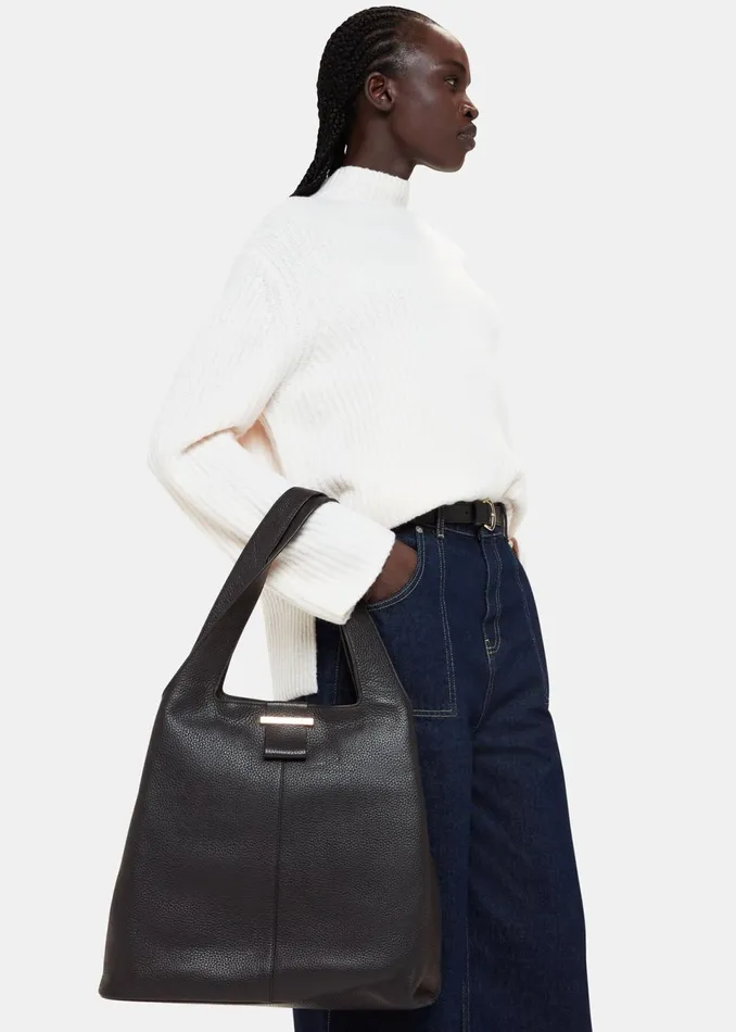 Women Leather Whistles Black Dia Tote Bag