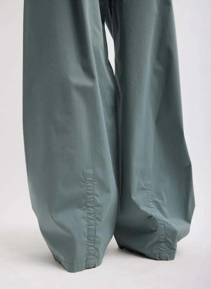 Women Pants and Shorts Tibi Garment Dyed Silky Cotton Sid Pant Green Limestone